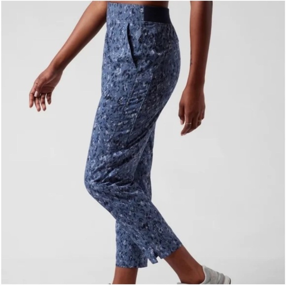 Athleta Brooklyn Ankle Pant in Captivate Chrome Blue - Picture 3 of 5